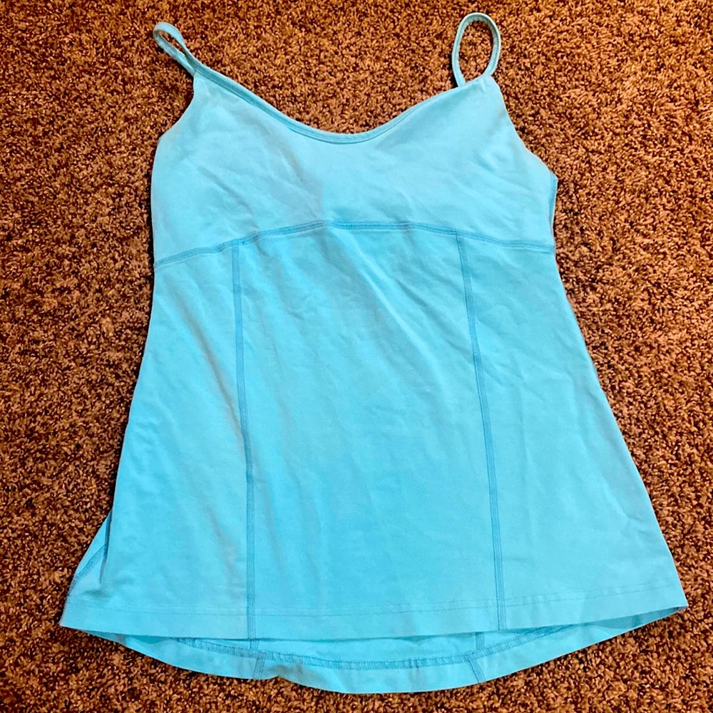Lululemon tank